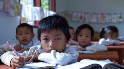 La pandémie de COVID-19 et l’éducation : les mesures à prendre pour faire face aux chocs